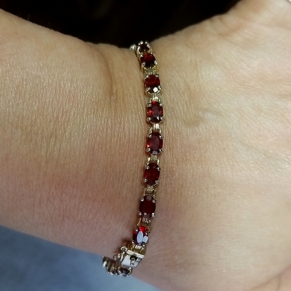 REAL GARNET BRACELET set in Gold over Sterling Silver.  (Does not Tarnish) - Picture 3 of 4
